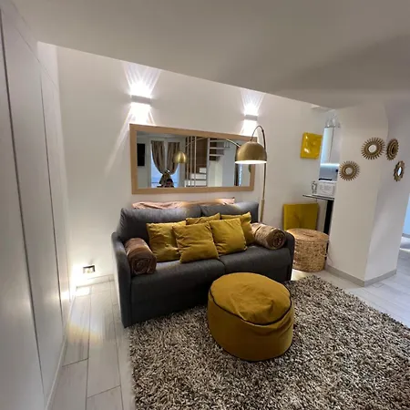 Loft A Piazza Di Spagna Rome Exterior photo